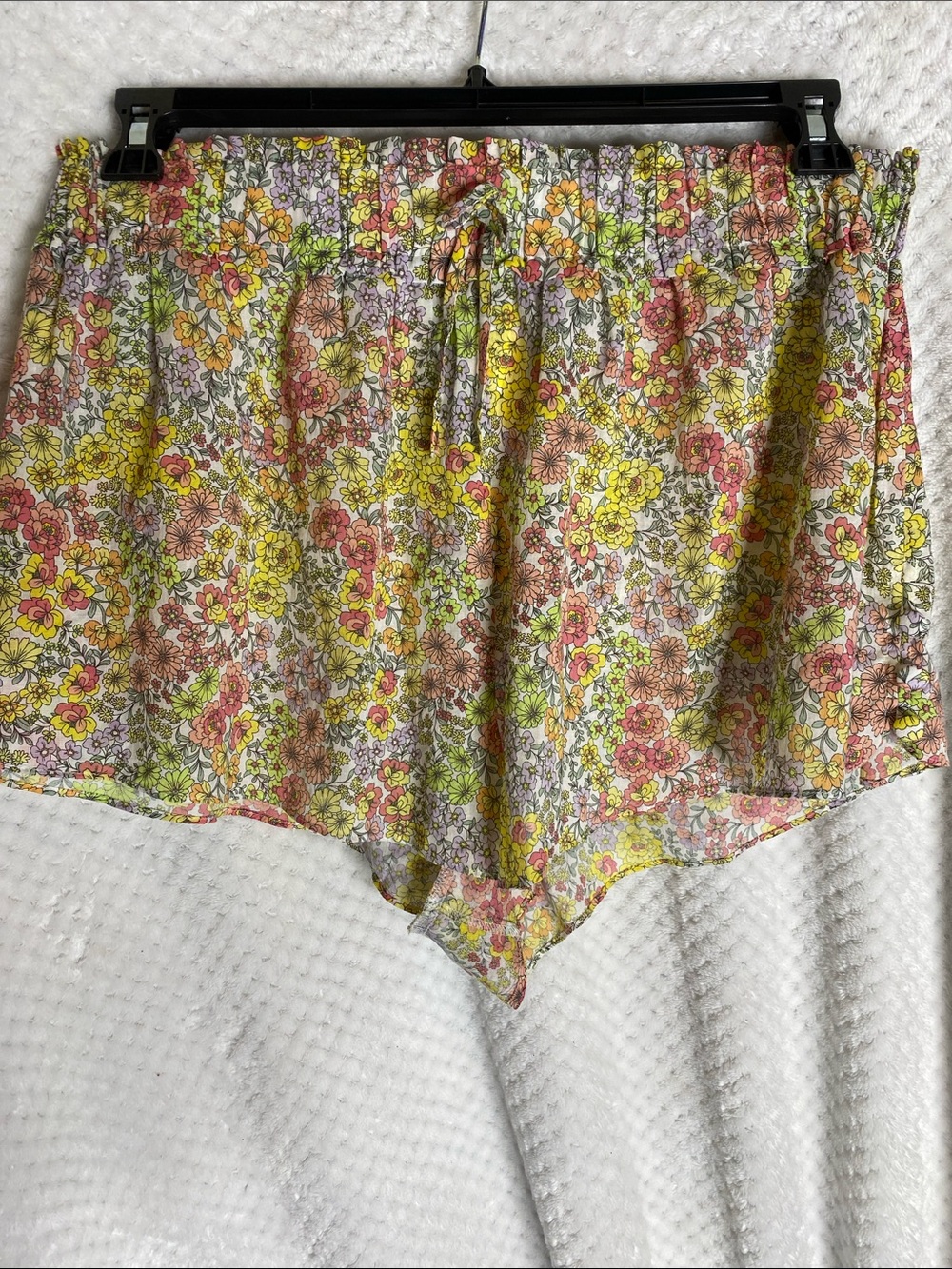 For love & lemons Victoria’s Secret Floral Print Shorts